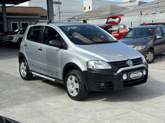 VOLKSWAGEN CROSSFOX 1.6 MI FLEX 8V 4P MANUAL VOLKSWAGEN CROSSFOX 1.6 MI FLEX 8V 4P MANUAL